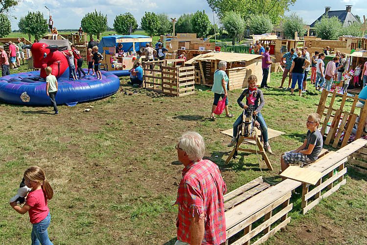 Huttenbouw Driebruggen_120